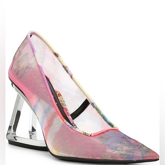 Gianni Bini Shoes - NWT Gianni Bini Pamalaa Printed Mesh Architectural Wedge Pumps Sz 6,5